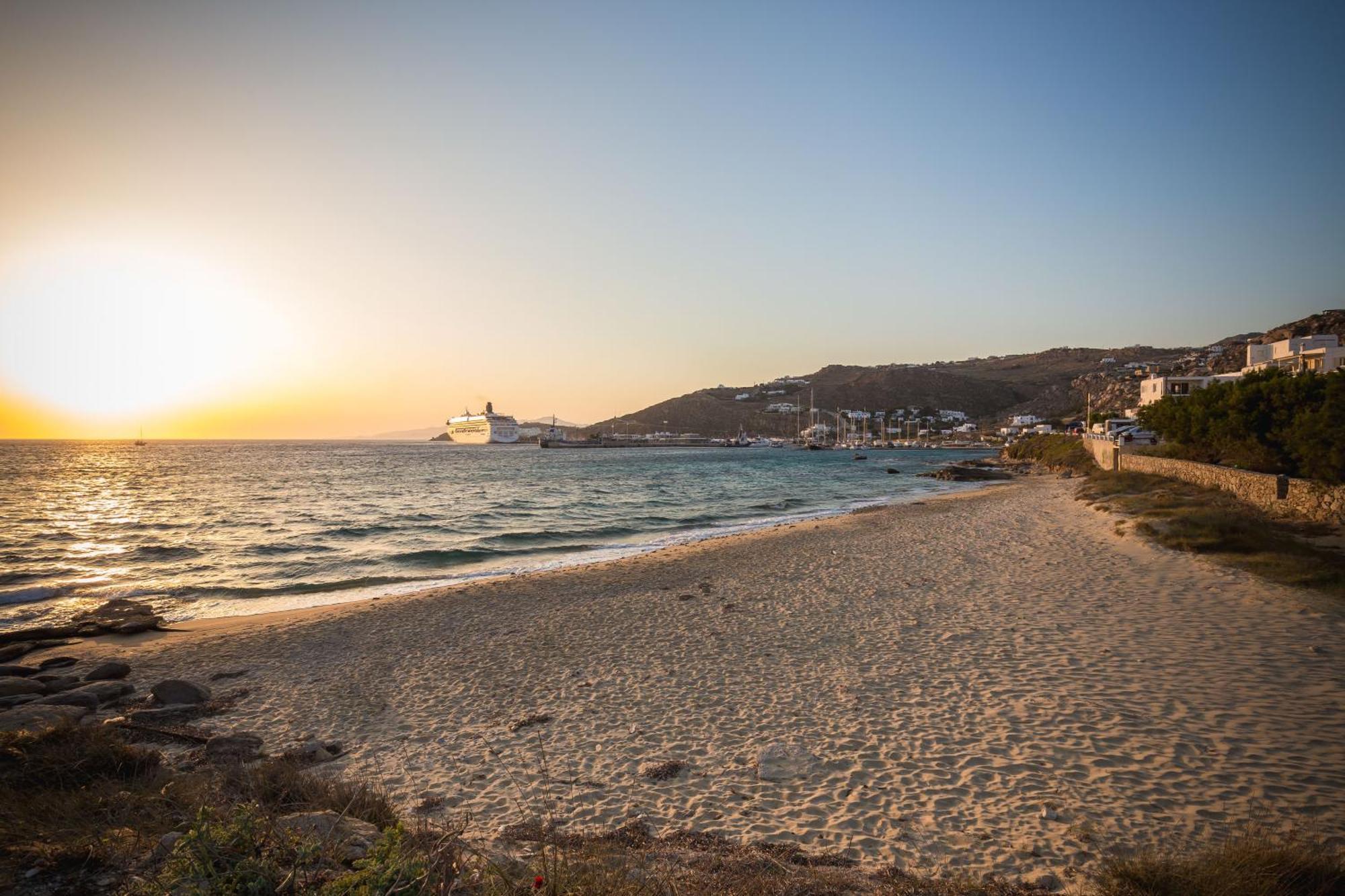 Alexandra Mykonos Port Guest house