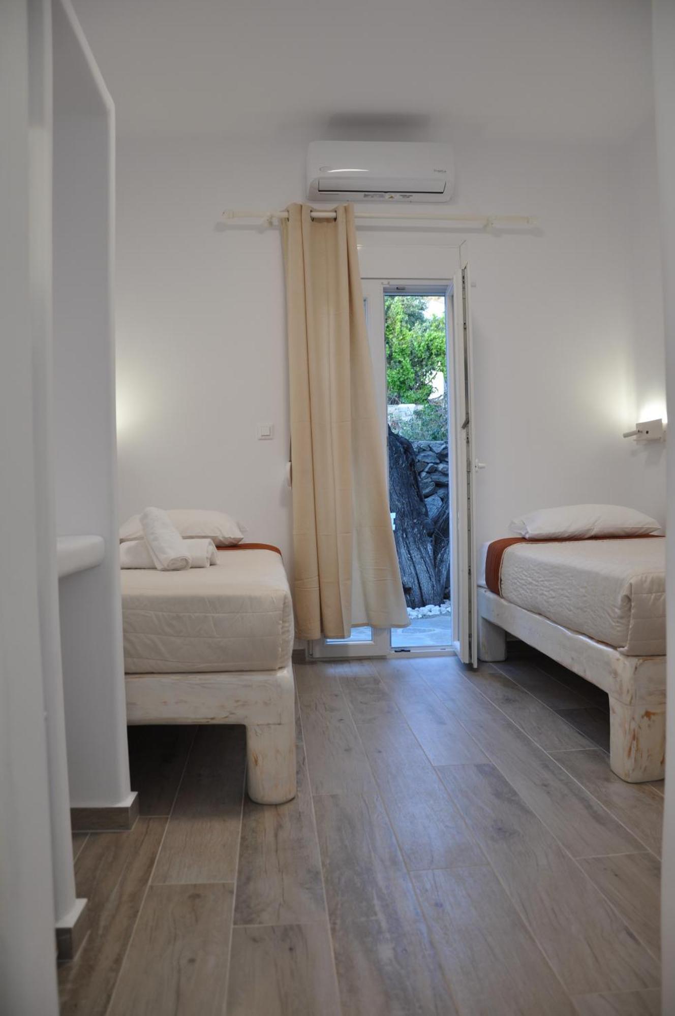 Alexandra Mykonos Port Guest house 2*