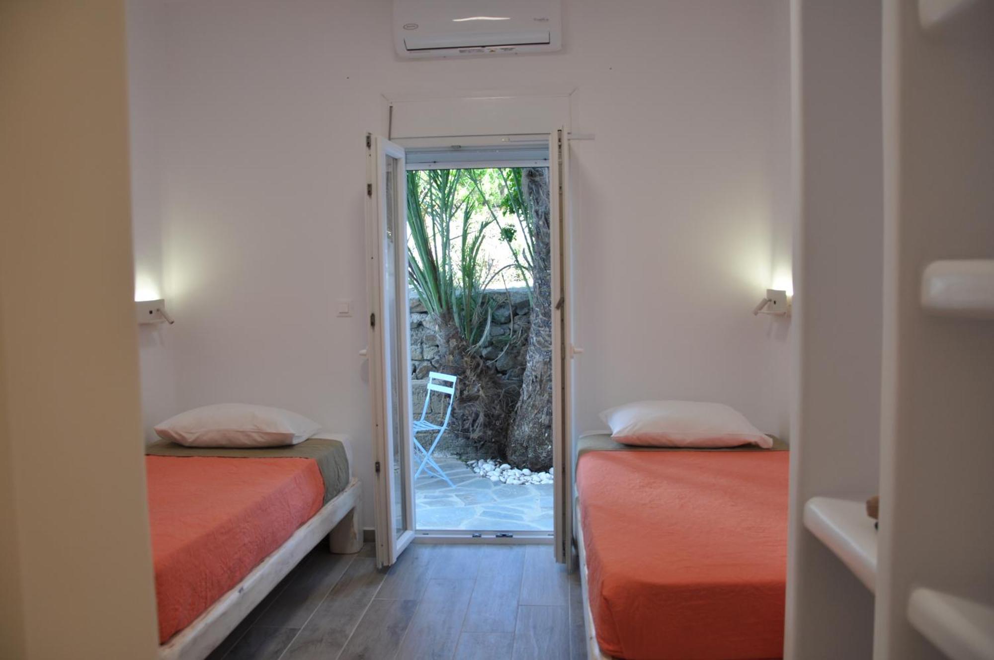 Guest house Alexandra Mykonos Port 2*
