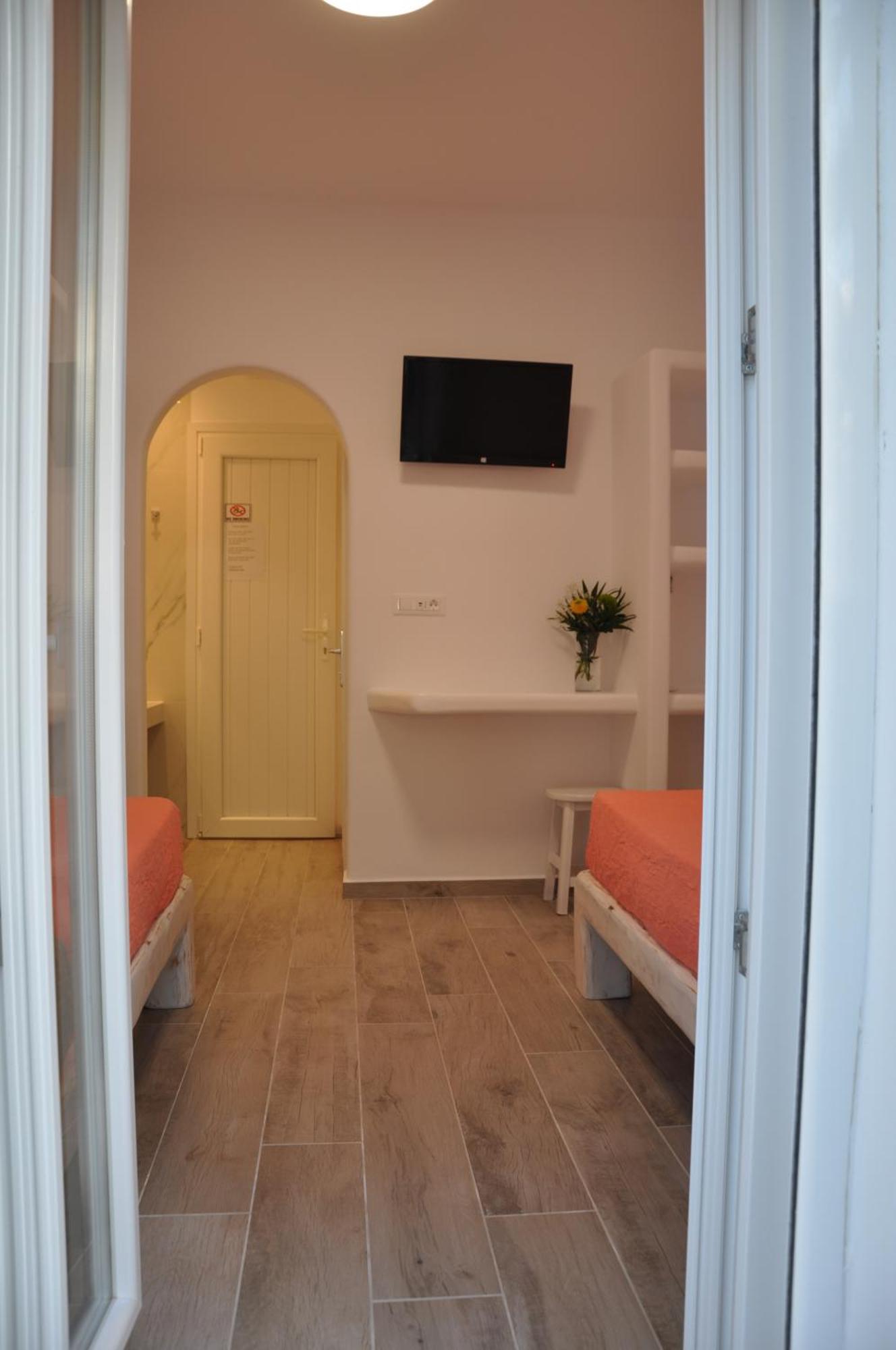 Alexandra Mykonos Port Guest house