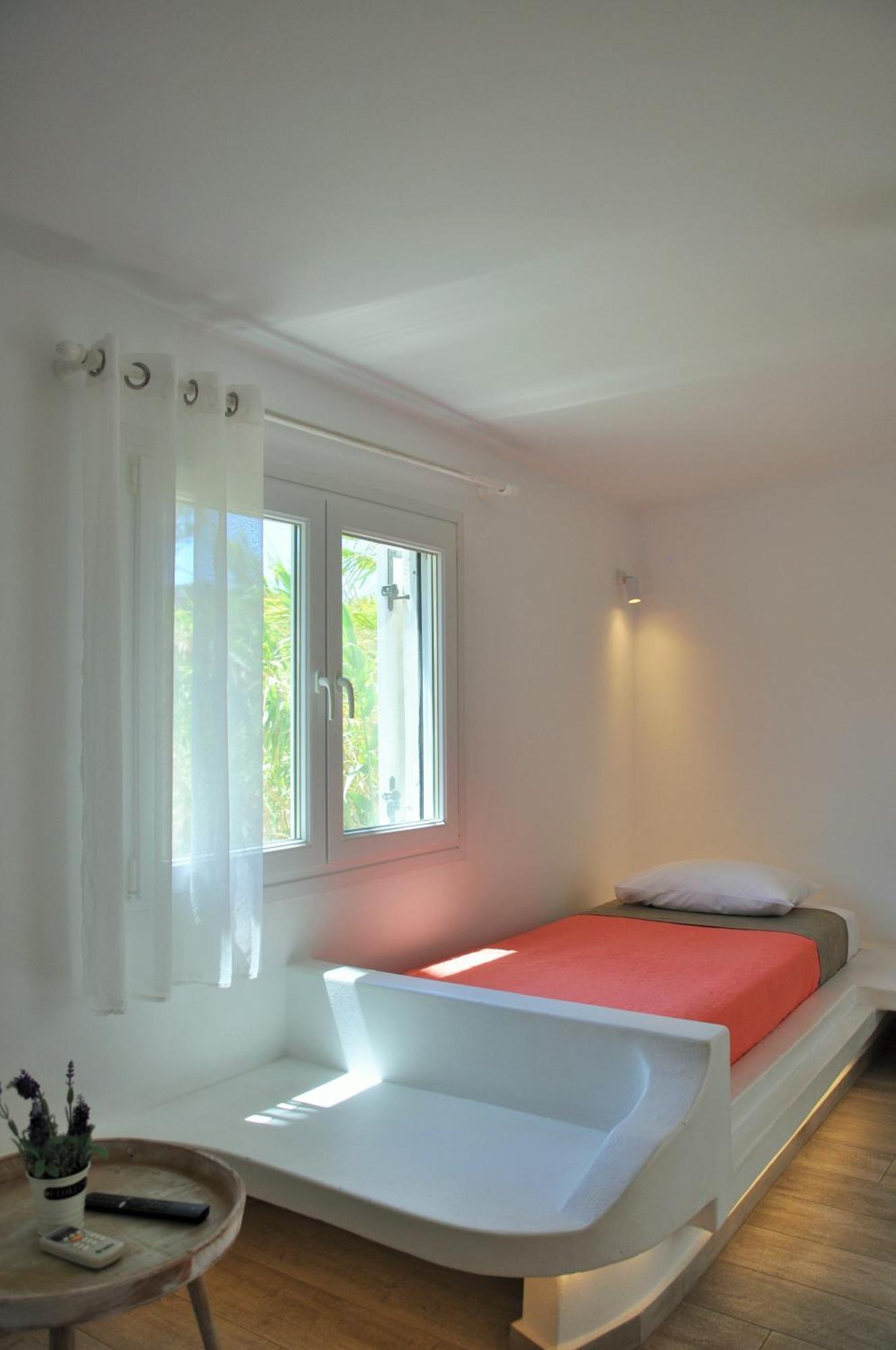 Alexandra Mykonos Port Guest house